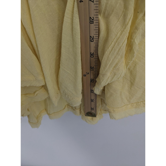 Free People Blouse Women XL Butter Yellow Button Front Ruffle Hem Boho Top Flowy - Picture 9 of 9